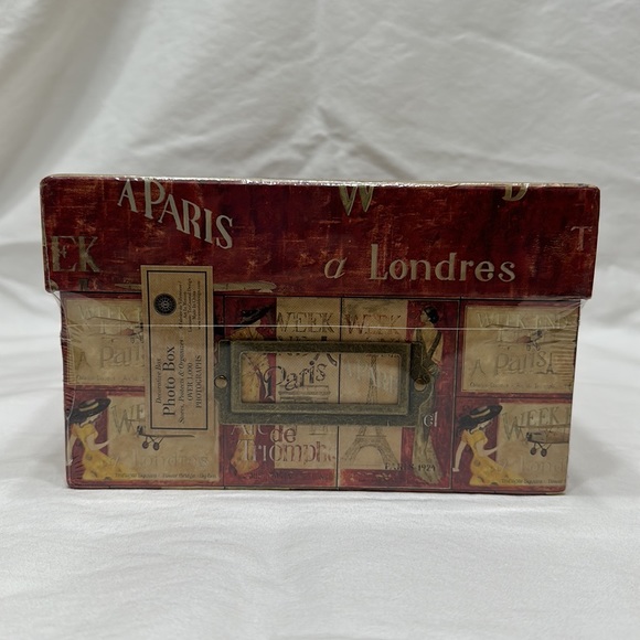 Photo box - Picture 7 of 9